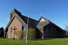 Katholische Pfarrkirche Zum Heiligen Kreuz Zierenberg (Foto: Karl-Franz Thiede)